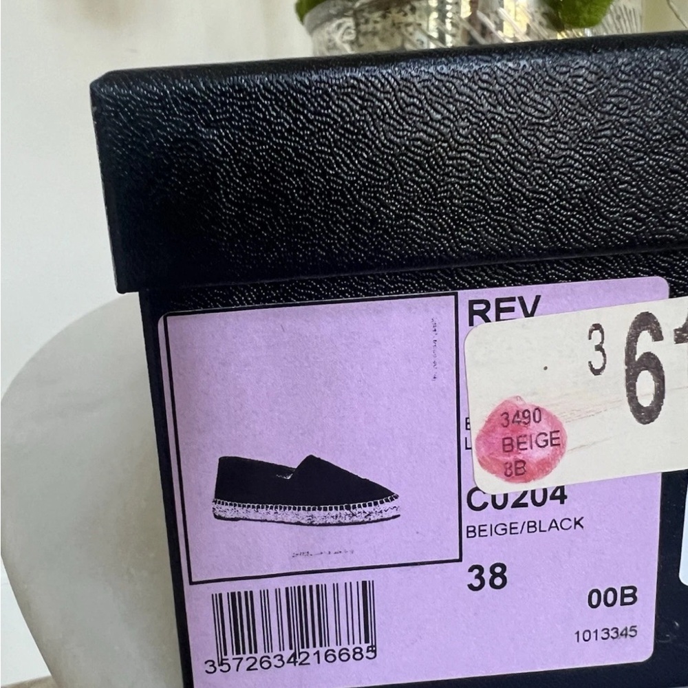 EUC! Chanel 38 Beige & Black Leather Espadrilles Original Box & Receipt - Picture 6 of 8